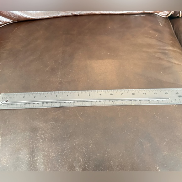 30” Sterling Silver Box Chain Necklace - Picture 6 of 8